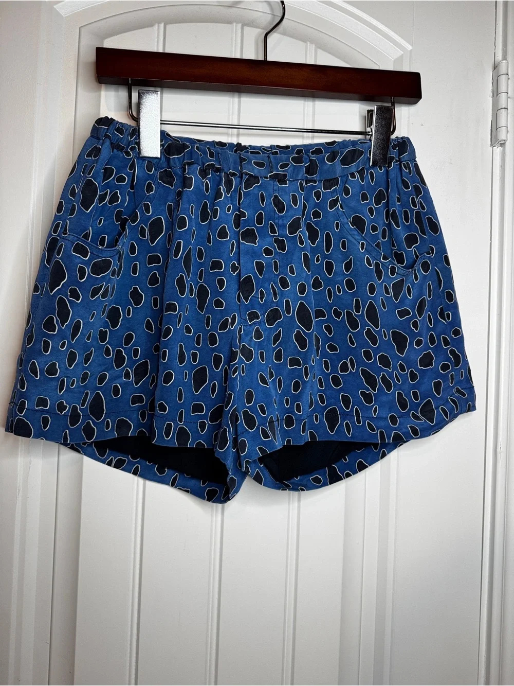 Sea New York Silk shorts size 2 blue artsy Print luxury
